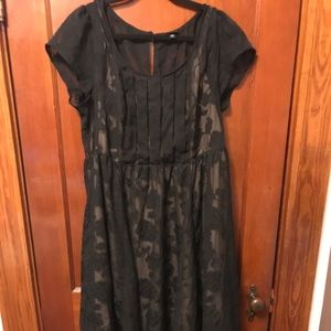 Torrid Black Sheer Roses Dress sz 16